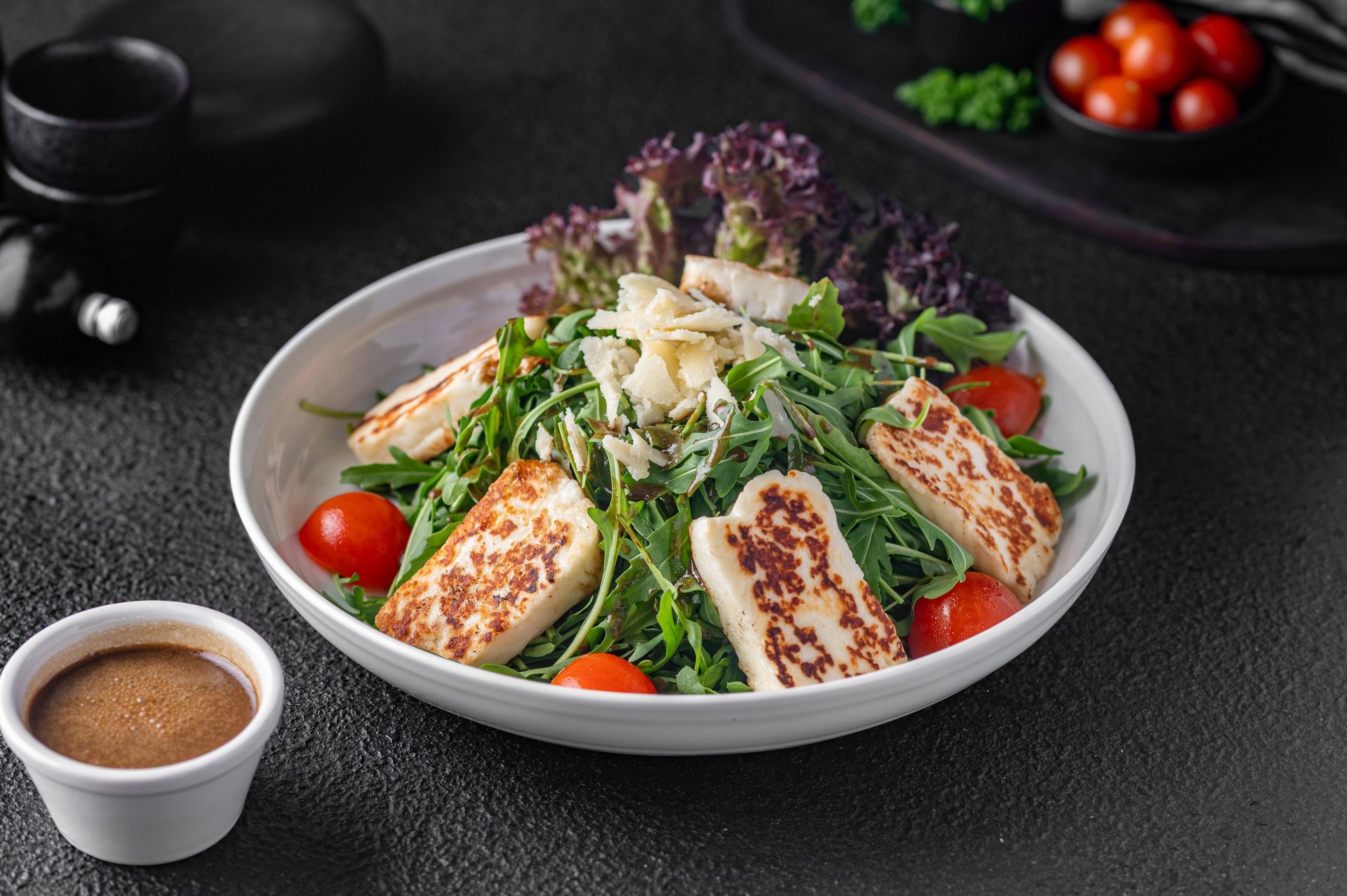Premium grilled halloumi with fresh salad
